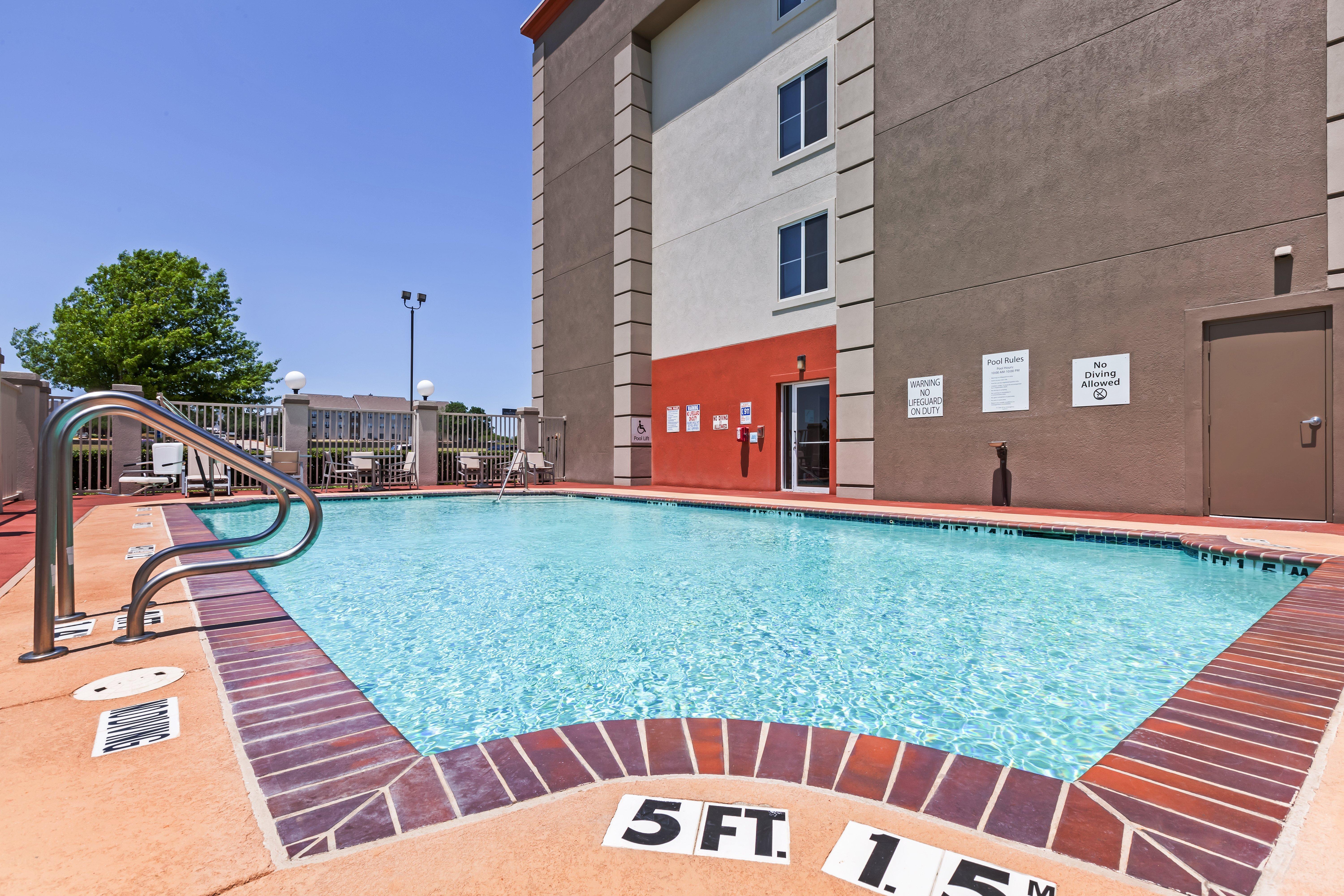 Holiday Inn Express Hotel & Suites Dallas Lewisville By Ihg Екстер'єр фото