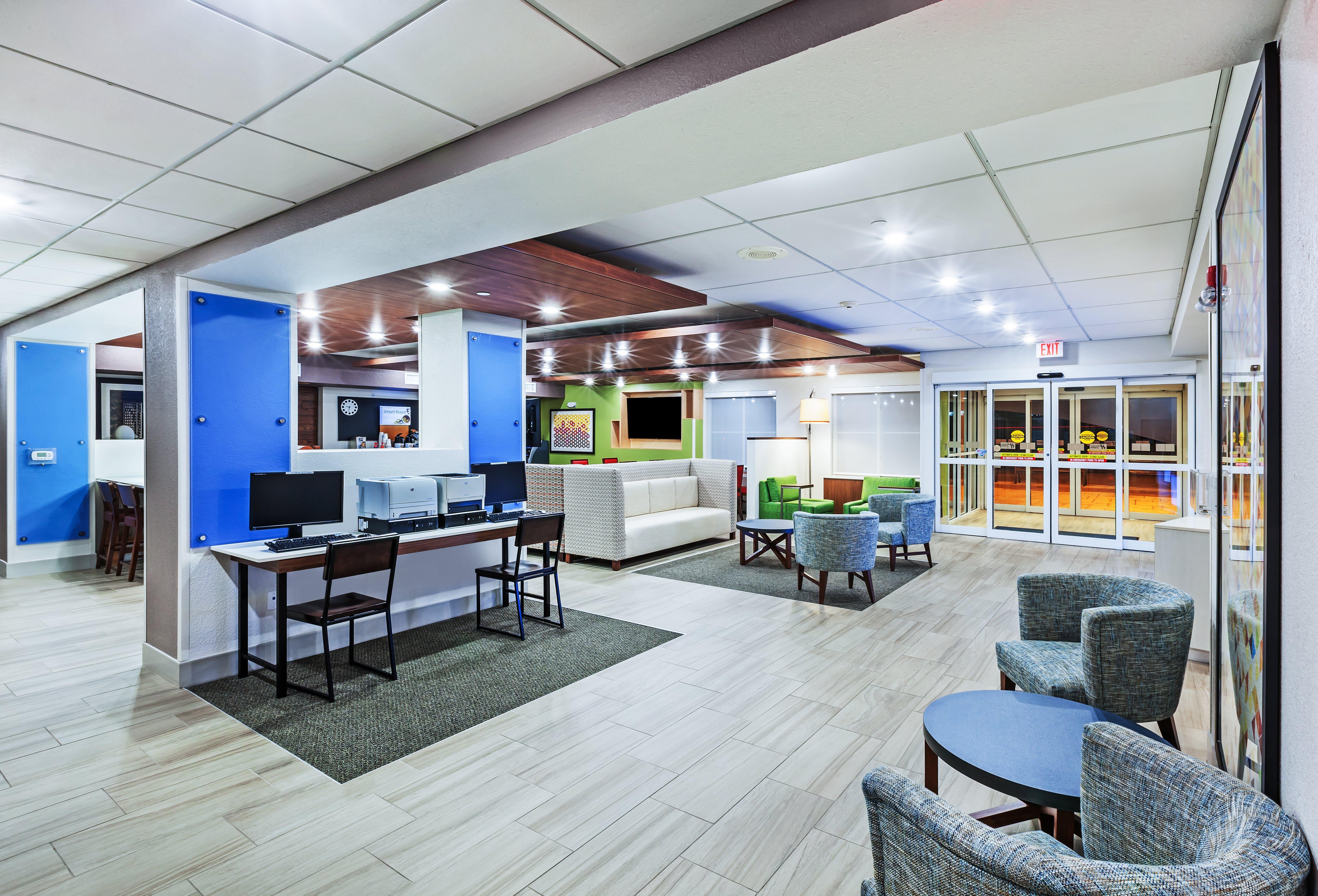 Holiday Inn Express Hotel & Suites Dallas Lewisville By Ihg Екстер'єр фото